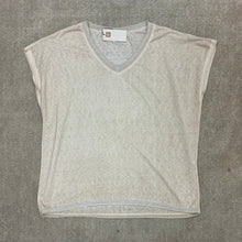 Load image into Gallery viewer, Gigi V neck Top
