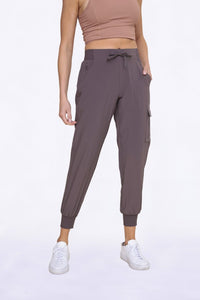 Mirti capri joggers