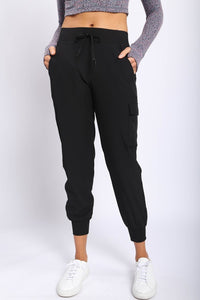 Mirti capri joggers